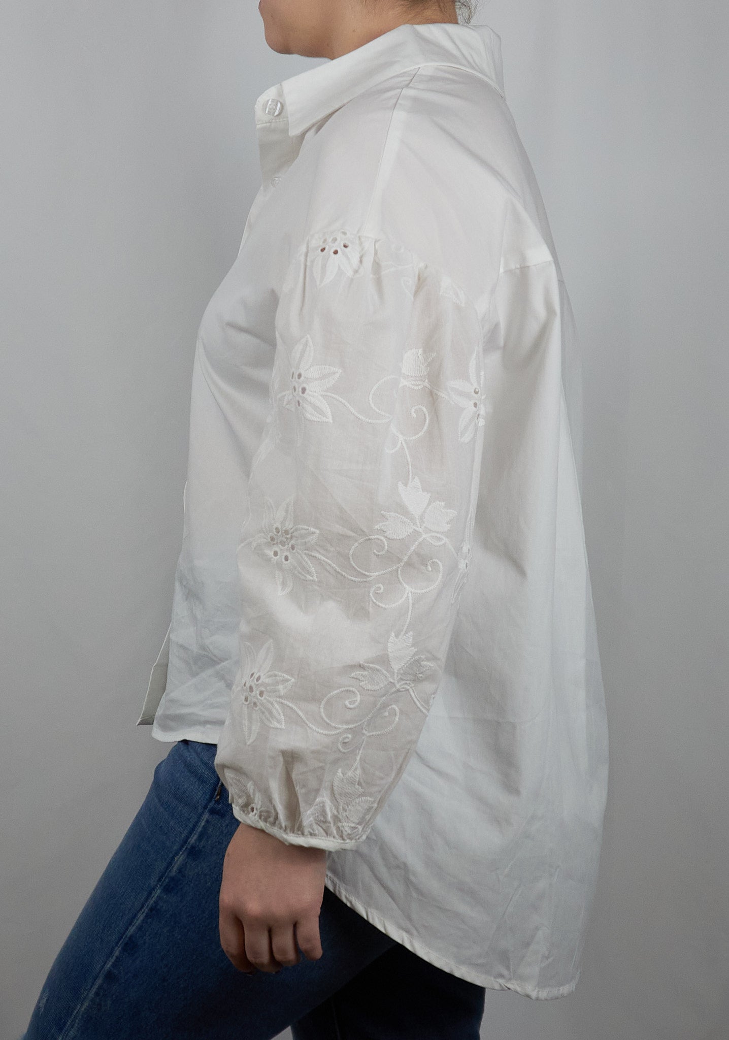 Embroidered Puff Sleeve Shirt